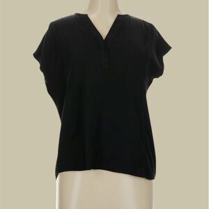 Banana Republic Lightweight Short Sleeve Top